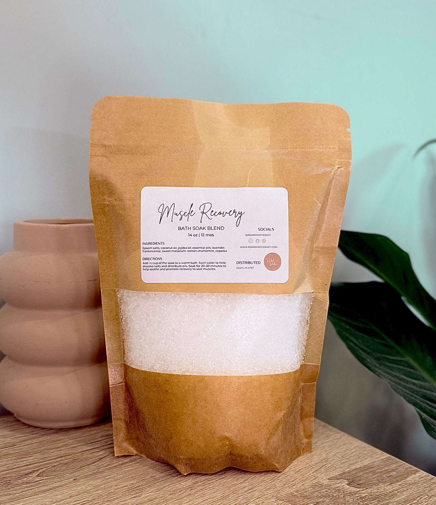 Muscle Recovery Bath Soak – 14 oz Aromatherapy Blend with Lavender, Frankincense & Chamomile