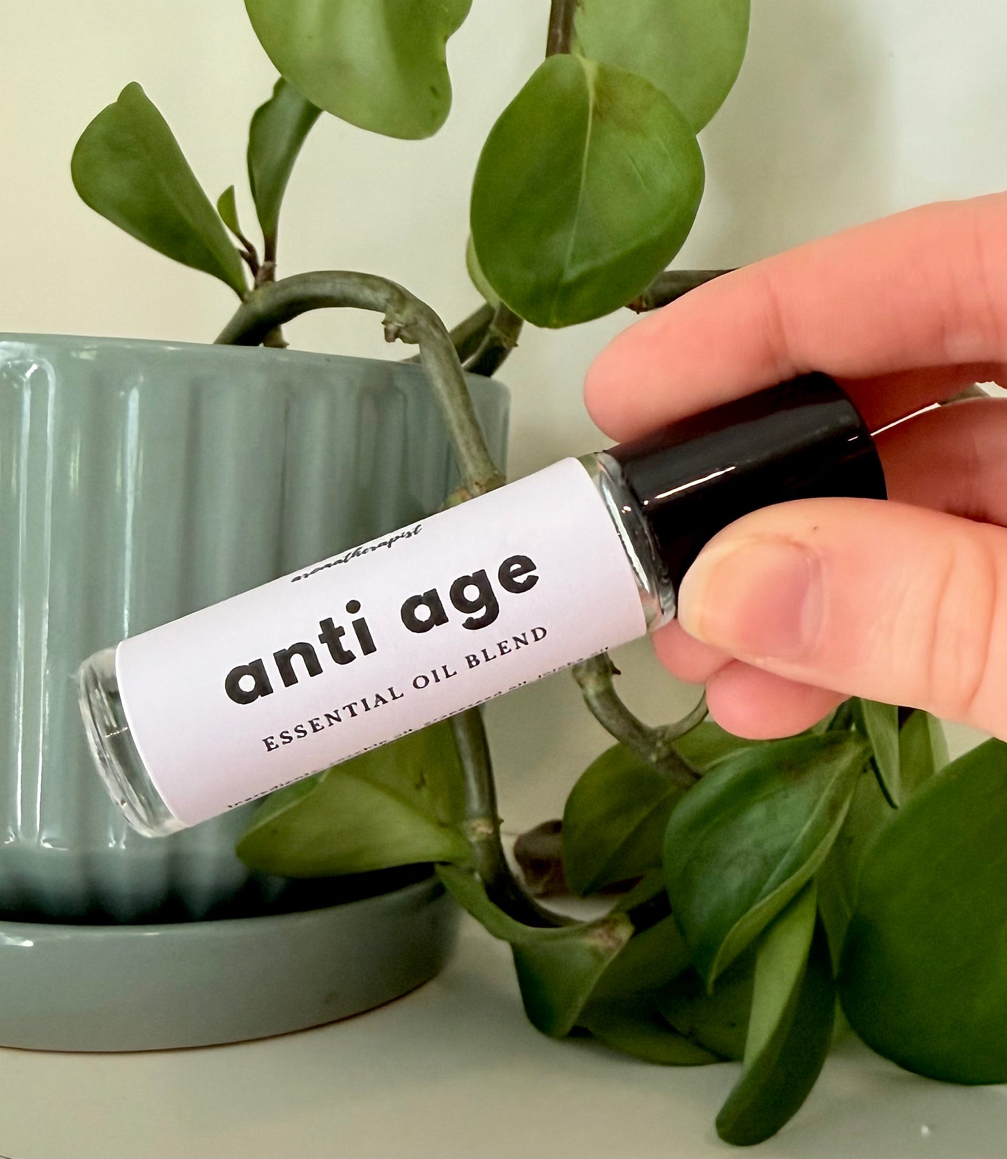 Facial Oil Serum for Dry, Mature Skin | Rosehip + Essential Oils Blend